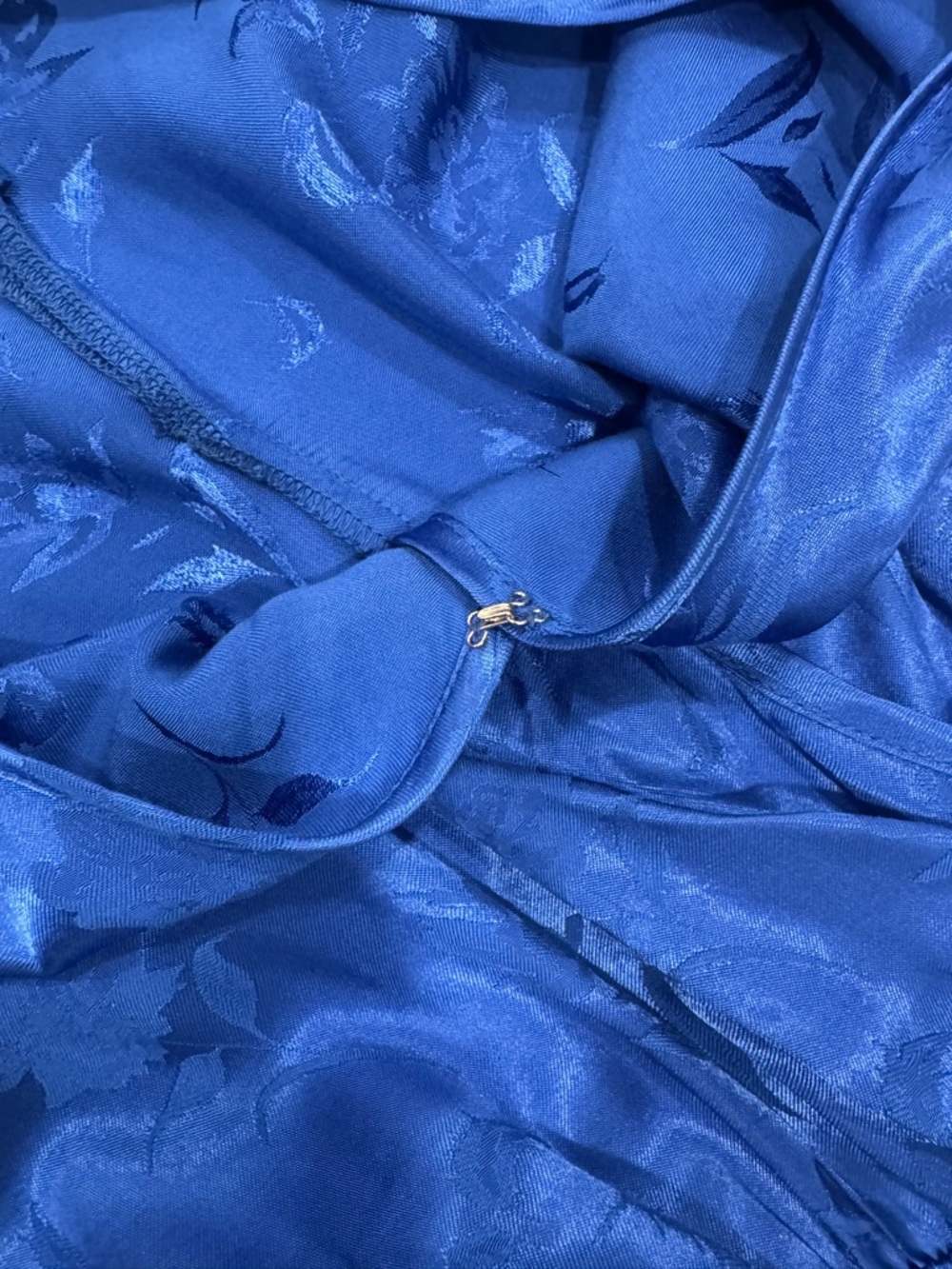 🆕 shore Royal Blue Willow Romper Satin, Floral, Belted, Elastic Waist Sz. S - Picture 12 of 13